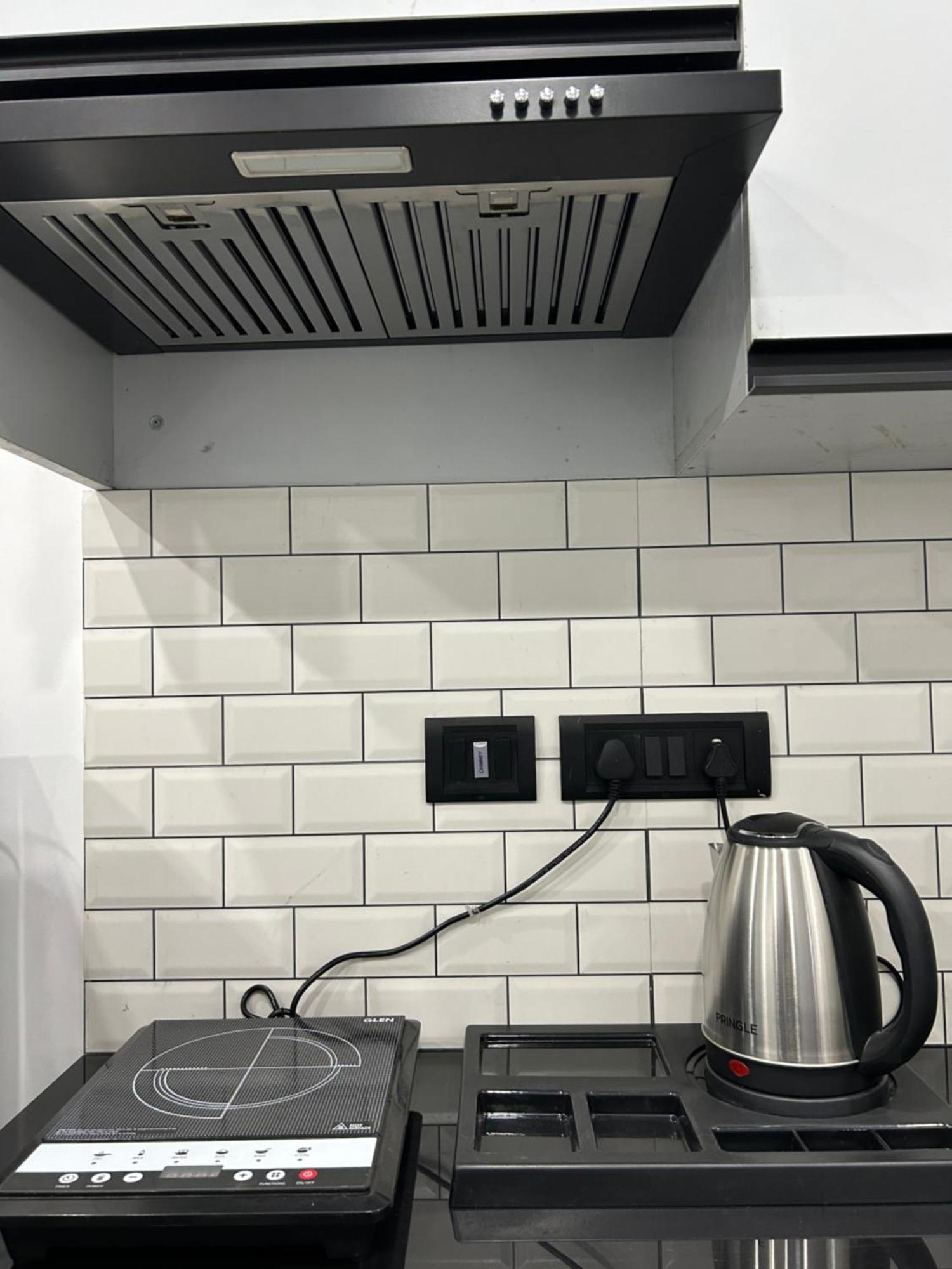 Bedchambers Serviced Apartment, Golf Course, غورغاون المظهر الخارجي الصورة